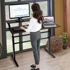 GOPLUS Bureau Assis Debout Réglable En Hauteur Manuelle 88-126CM Avec Manivelle,Poste De Travail Réglable à Manivelle Avec ?tagères,pour PC, Ordinateur Portable (avec ?tagère, Marron) -France Bureau Soldes 2022 44770822 2